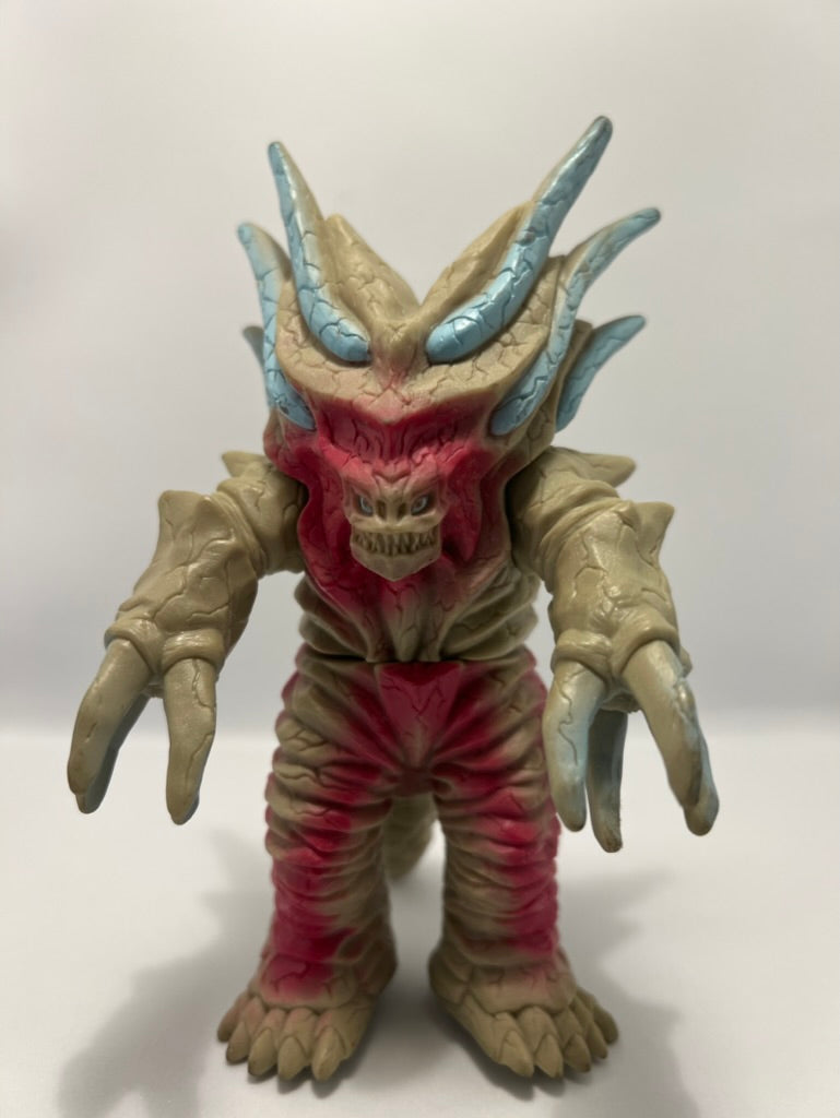 Bandai Ultraman Kaiju Tiga Monster 1996 Variant Evolution