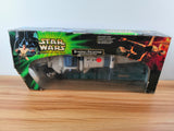 HASBRO 2001 Star Wars: Sullustan Pilot B-Wing Fighter