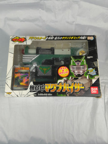 BANDAI DX Kamen Rider Ryuki Set Rider Zolda Machine Summon Magna Visor