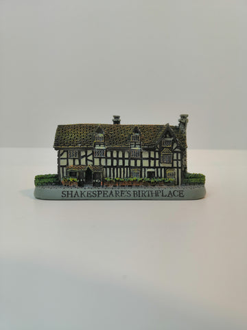 Shakespeare's Birthplace B010 G.M.H. 2004