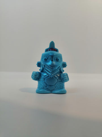 BANDAI  Ultraman Kaiju Windom Finger Puppet Mini Figure