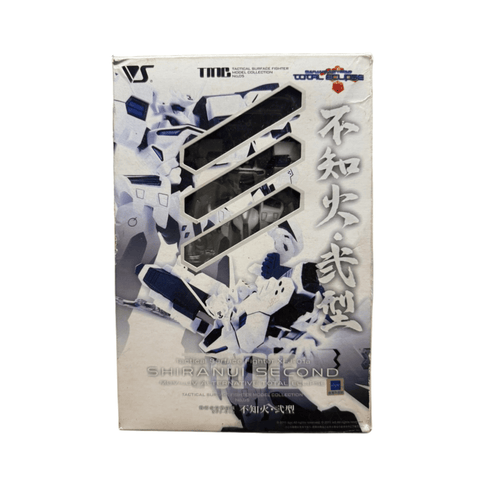 Front view of the boxed Muv-Luv Alternative: Total Eclipse Volks Shiranui Second model kit. The packaging includes a dynamic illustration of the mecha and a clear window revealing internal parts. Branding includes “TMP Tactical Surface Fighter Model Collection No.05,” “Type-01A SHIRANUI SECOND,” and “ALTERNATIVE TOTAL ECLIPSE.” Japanese text “不知火・弐型” confirms the unit name. Copyright credits to ACID Co., âge, and ixtl are printed at the bottom, verifying official licensing.