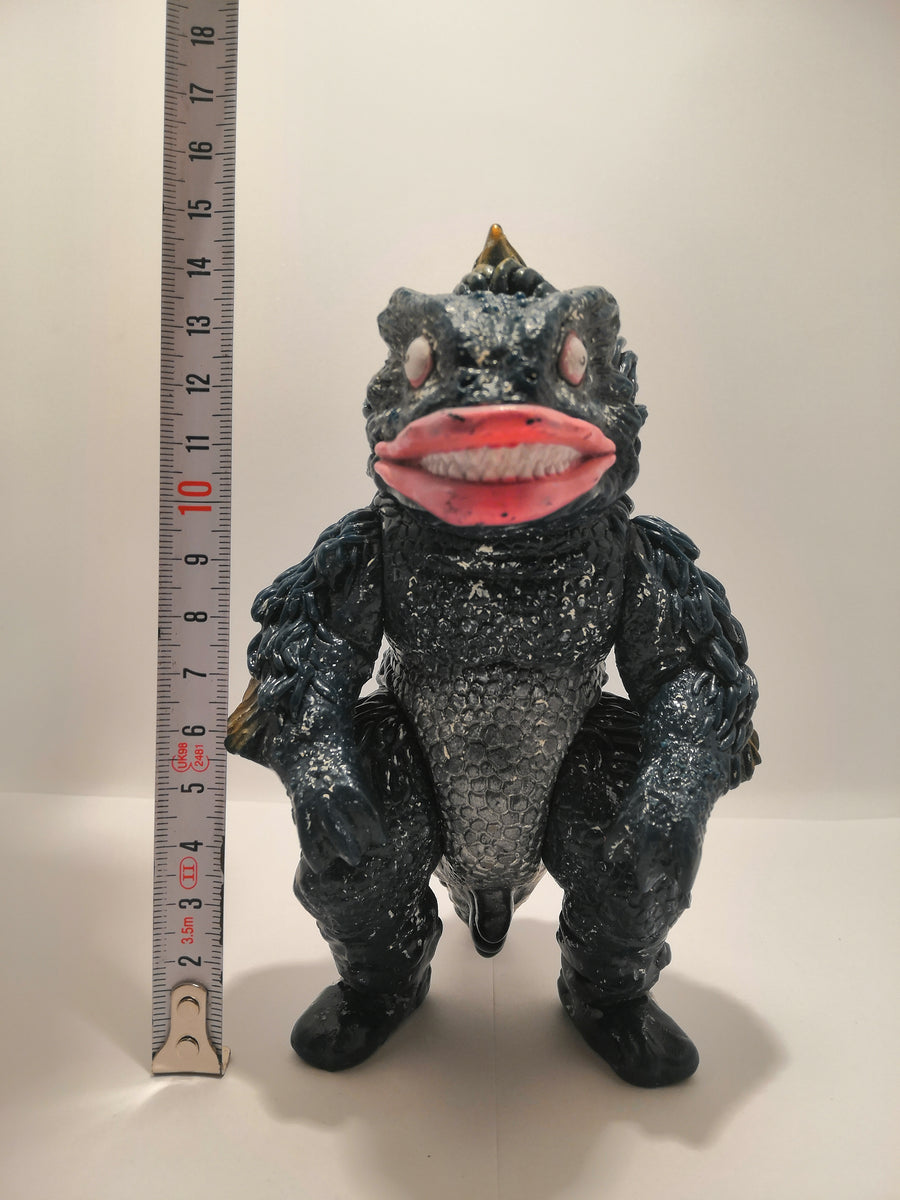 BANDAI Ultraman Kaiju Gesura King Form Vintage Figure 1991 – Senpai Mart