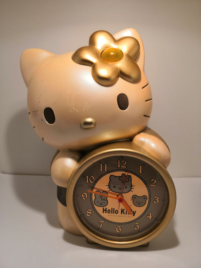 Hello Kitty 2001 Sanrio Limited Edition Clock – Senpai Mart