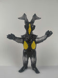 BANDAI Ultraman Kaiju Zetton Yellow Chest Vintage Figure 1983