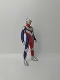 BANDAI 2013 Ultraman Tiga Figure